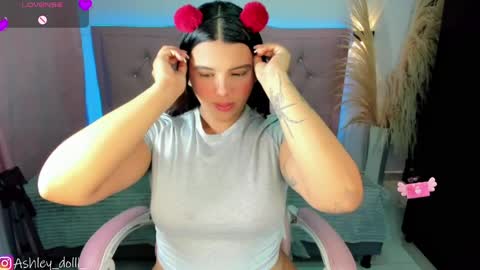 Ashley online show from May 8, 10:59 pm