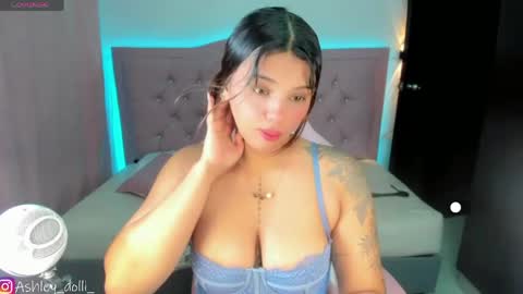 Ashley online show from May 18, 9:09 pm