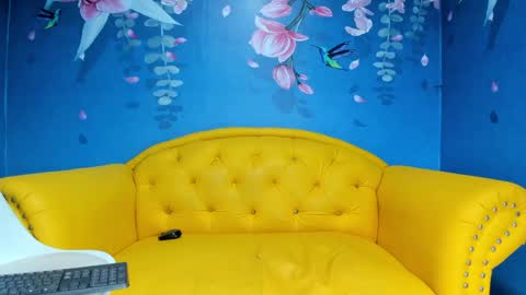 ASHLEY online show from December 15, 2:30 am