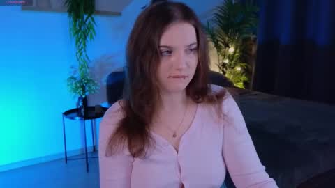   online show from November 20, 8:03 am