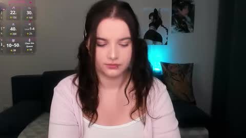   online show from March 17, 7:50 pm