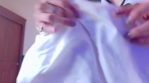 ashley_jonee online show from February 9, 12:53 pm