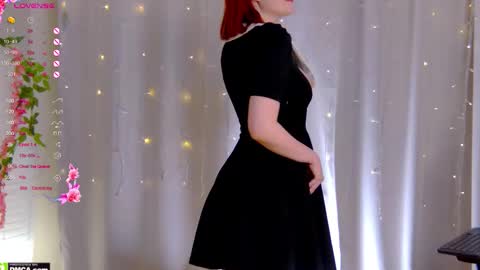 Snapshot of ashley_nicks chatting on October 23, 3:39 am Ashley online show from October 23, 3:39 am