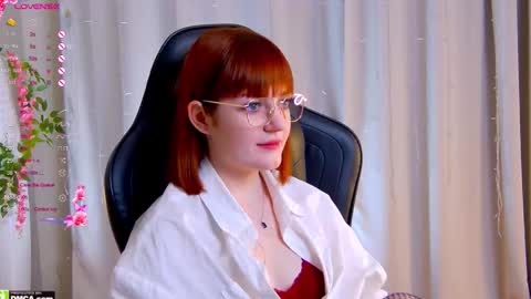 Snapshot of ashley_nicks chatting on October 27, 2:04 am Ashley online show from October 27, 2:04 am