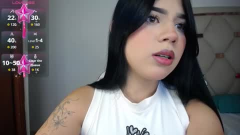 Snapshot of ashley_piinkk chatting on June 16, 4:04 am Ashley online show from June 16, 4:04 am