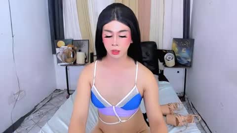 Snapshot of ashley_slutty chatting on June 29, 10:37 am ashley online show from June 29, 10:37 am