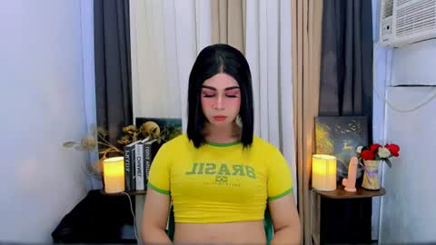 Snapshot of ashley_slutty chatting on July 22, 6:00 pm ashley online show from July 22, 6:00 pm