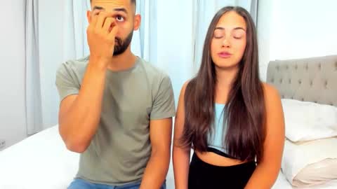 Snapshot of ashleyandzamir chatting on October 25, 1:29 pm Ashley Zamir online show from October 25, 1:29 pm