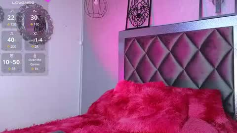 Snapshot of ashleybrend chatting on March 5, 10:10 pm CAMILA online show from March 5, 10:10 pm