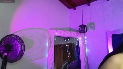 Snapshot of ashleybrend chatting on September 23, 8:45 pm CAMILA online show from September 23, 8:45 pm