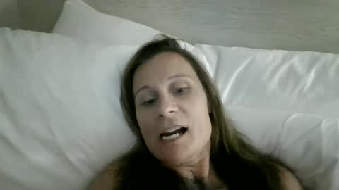 ashleydoyle0311 online show from May 18, 6:41 am