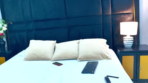 Snapshot of ashleygingerr chatting on January 16, 7:51 pm Im Ashley online show from January 16, 7:51 pm