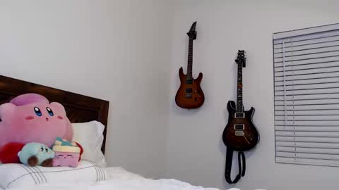 Snapshot of ashleyyylove13 chatting on November 12, 6:58 am Ashley Love online show from November 12, 6:58 am