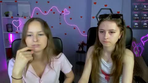 Snapshot of ashli_bright chatting on May 11, 12:33 pm Ashli online show from May 11, 12:33 pm