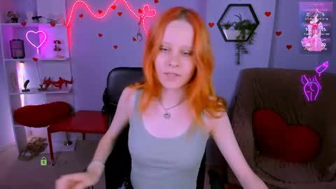 Snapshot of ashli_bright chatting on May 29, 12:25 pm Ashli online show from May 29, 12:25 pm
