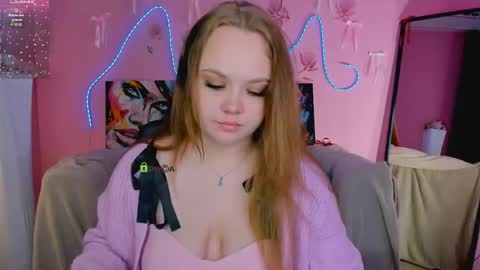 Snapshot of ashli_bright chatting on May 31, 7:15 pm Ashli online show from May 31, 7:15 pm