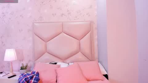 Ashly online show from May 2, 3:11 am