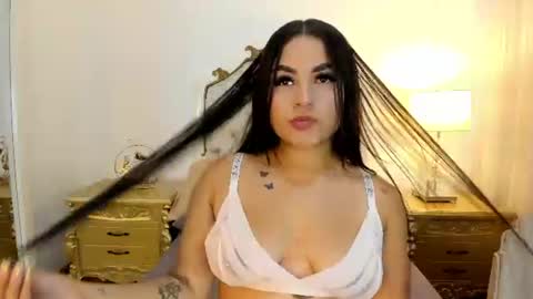 Ashly online show from July 23, 3:43 pm