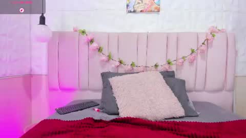 ASHLY online show from July 16, 8:59 pm
