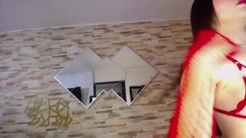 Snapshot of ashlye_hill chatting on January 28, 4:29 am Ashlye  online show from January 28, 4:29 am