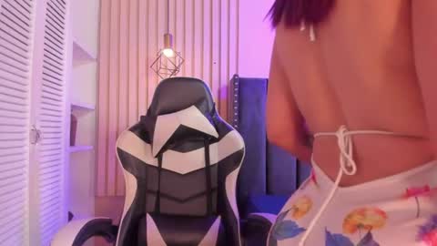 ashlye_miller_ online show from June 23, 7:56 pm