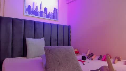 ashlye_miller_ online show from July 26, 7:43 pm