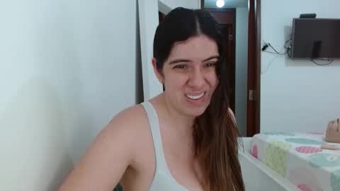 AshlyMoon online show from May 17, 4:25 pm