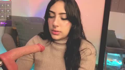 Ash  online show from October 16, 8:10 pm