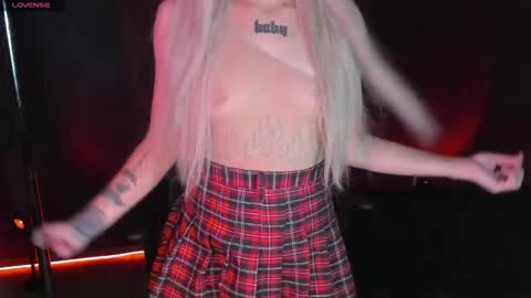 Mila online show from September 27, 8:19 am