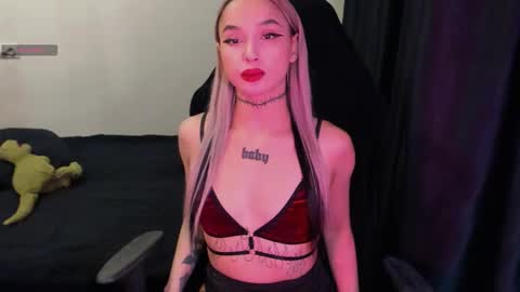 Mila online show from February 18, 5:14 am