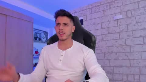 my name real is camilo online show from June 9, 3:07 am