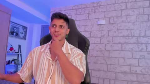 my name real is camilo online show from June 14, 3:08 am