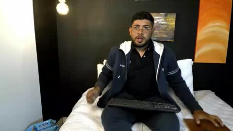 ashwin_koch online show from March 11, 12:38 am