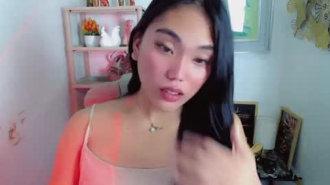 asian_alliyah online show from June 13, 6:28 pm