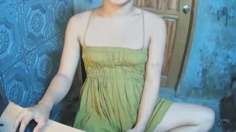 asian_geraldinexxx online show from February 3, 10:37 pm