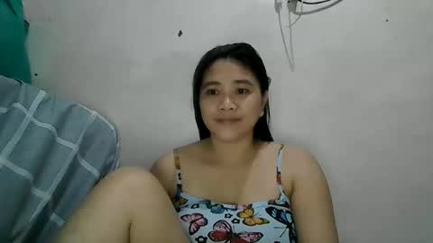 Snapshot of asian_hornypussy chatting on November 11, 3:17 am asian_hornypussy online show from November 11, 3:17 am