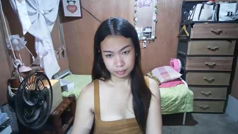 asian_llory online show from October 12, 2:43 am