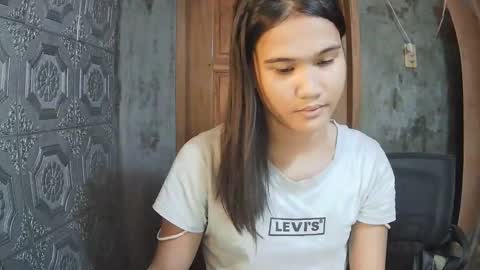 Snapshot of asian_novamaexxx chatting on April 9, 6:13 am Nova Mae online show from April 9, 6:13 am