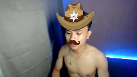 Snapshot of asian_paulox chatting on November 28, 2:31 pm asian_paulox online show from November 28, 2:31 pm