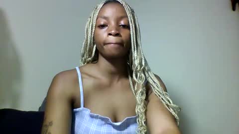 Snapshot of asian_pinay01 chatting on December 20, 7:37 am Asia online show from December 20, 7:37 am