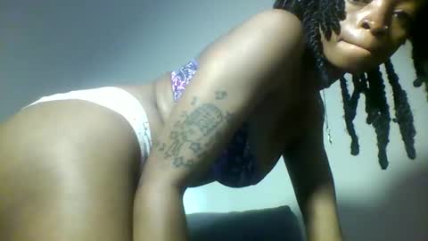 Snapshot of asian_pinay01 chatting on January 17, 1:10 am Asia online show from January 17, 1:10 am