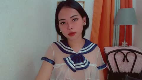 Snapshot of asian_pinay_oldlover chatting on July 8, 10:25 pm Angel online show from July 8, 10:25 pm