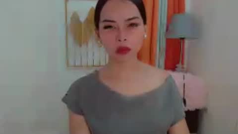 Snapshot of asian_pinay_oldlover chatting on July 13, 10:40 am Angel online show from July 13, 10:40 am