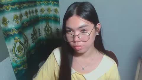 Rhean online show from February 21, 5:42 pm