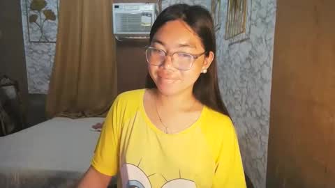 Rhean online show from October 4, 10:30 pm