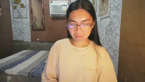 Rhean online show from November 7, 11:27 pm