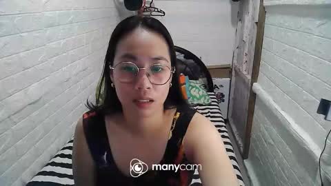Snapshot of asian_sexydimples chatting on December 14, 8:13 am Trixie online show from December 14, 8:13 am