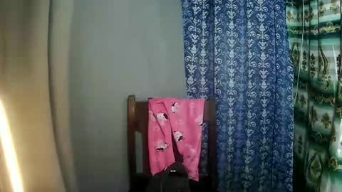 Snapshot of asian_shangxxx chatting on December 2, 9:32 pm asian_shangxxx online show from December 2, 9:32 pm