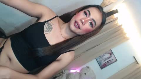 Snapshot of asian_ulysses chatting on November 17, 11:49 am asian_ulysses online show from November 17, 11:49 am