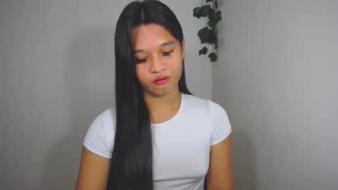 Yan online show from December 23, 12:30 am